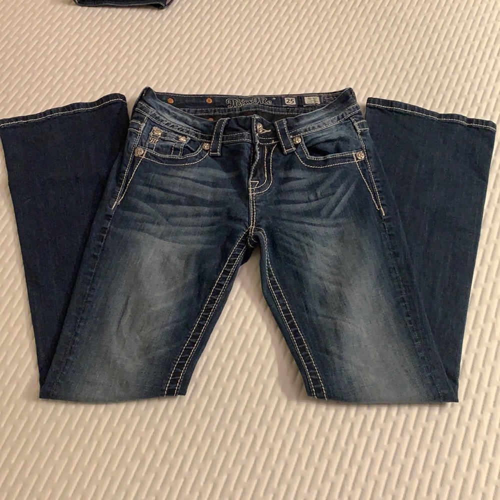 Miss Me mid-rise Easy Boot Jeans